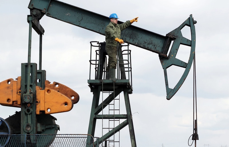 Oilfield worker on Oil rig
